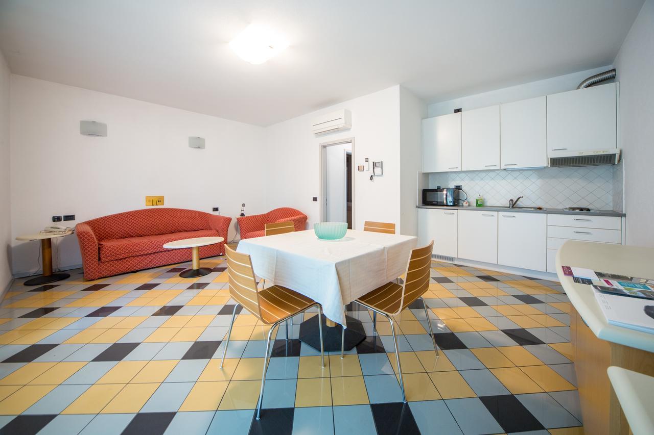 Piazzi House Lejlighedshotel Sondrio Eksteriør billede