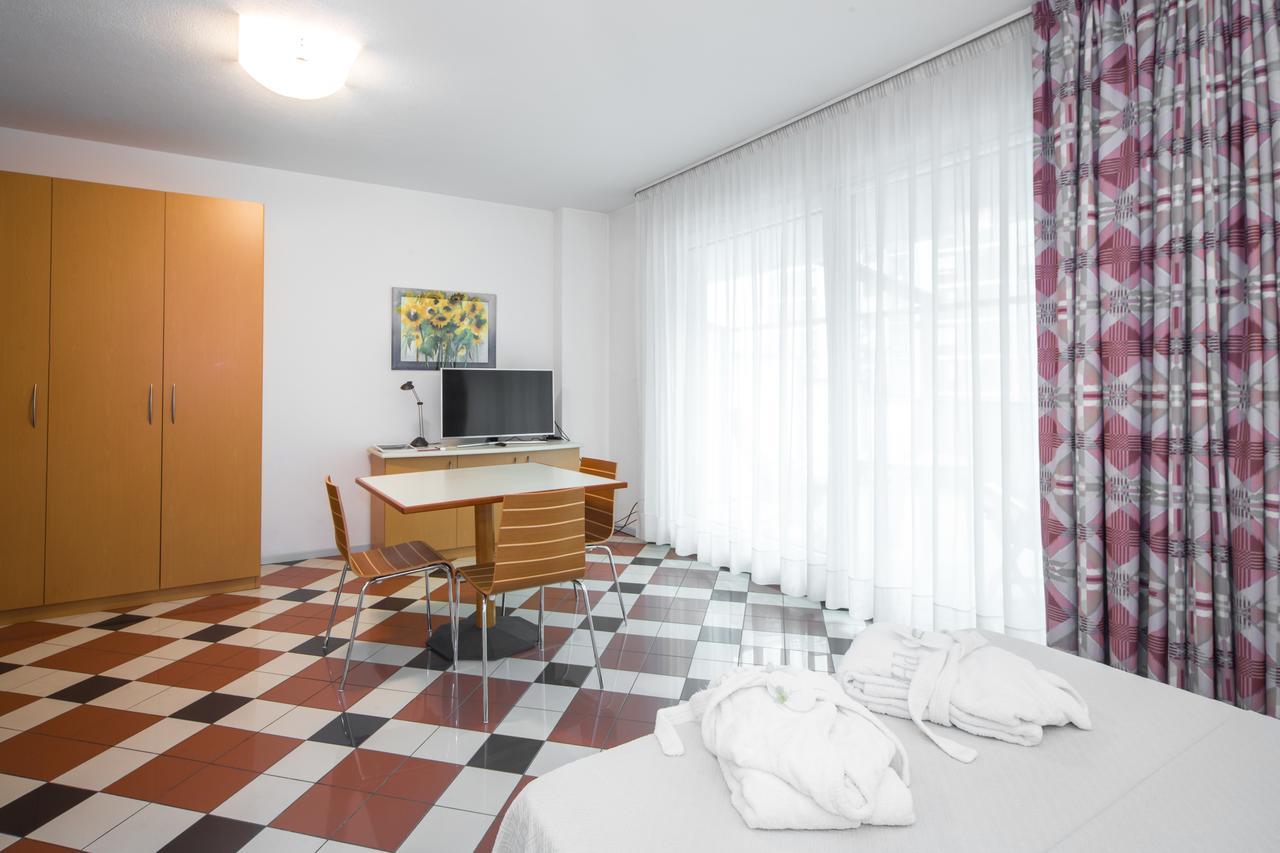Piazzi House Lejlighedshotel Sondrio Eksteriør billede