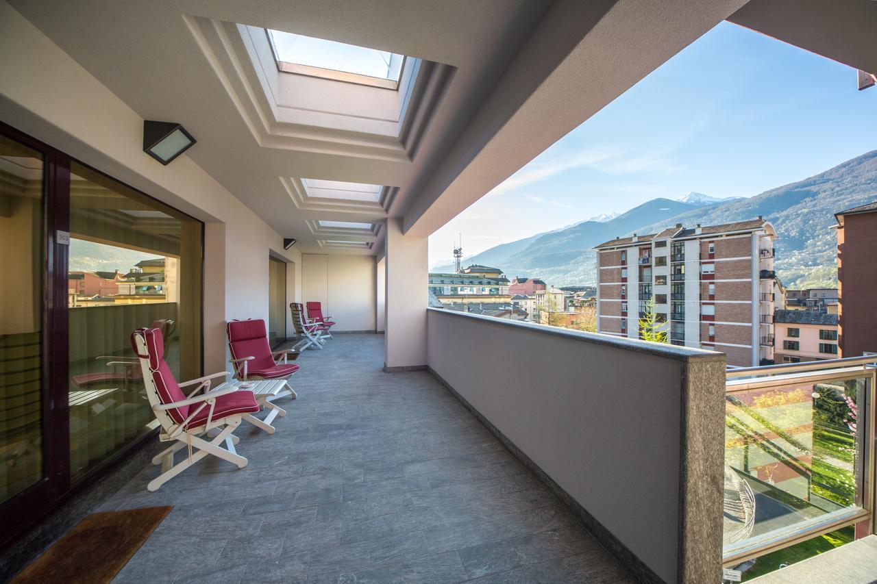 Piazzi House Lejlighedshotel Sondrio Eksteriør billede