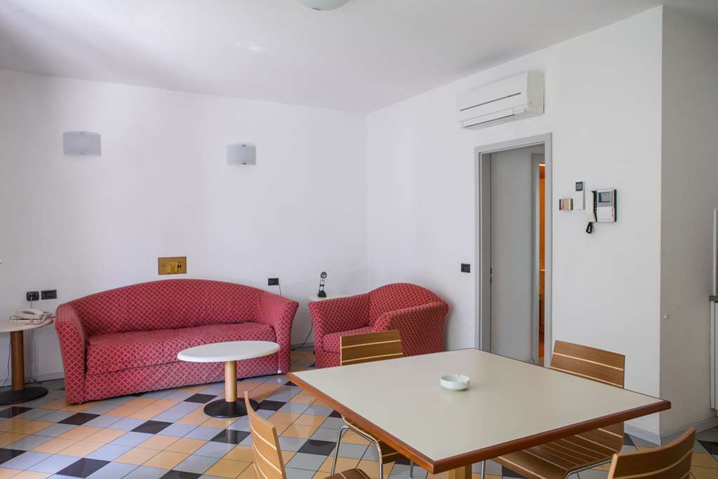 Piazzi House Lejlighedshotel Sondrio Værelse billede